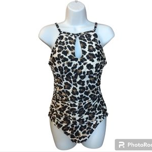NWT Ellen Tracy Cheetah Print Swimsuit